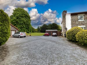 Photo 63- click for photo gallery